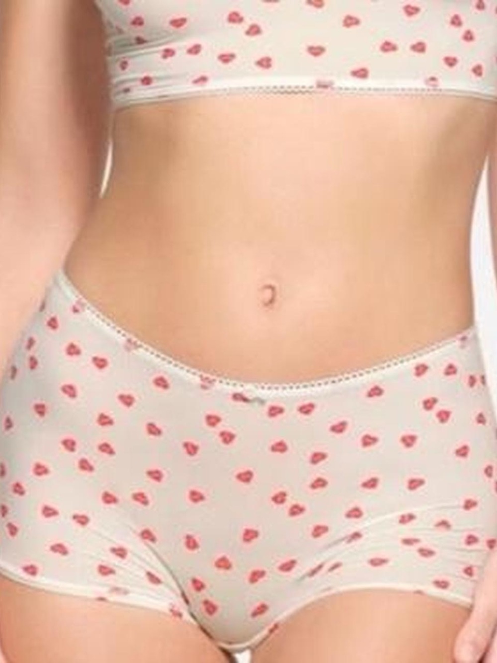 SKIMS deadstock ruby heart print picot lace fits everybody boy short 💌